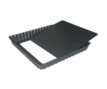 Tortenform geriffelt 18x18cm H: 2.7cm, Boden herausnehmbar