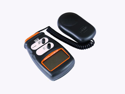 LM-50 Luxmeter